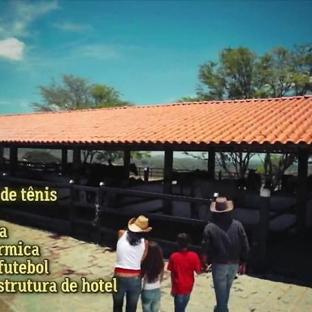 Flat Grande Em Hotel Fazenda Monte Castelo - Gravata - Saire Exteriér fotografie